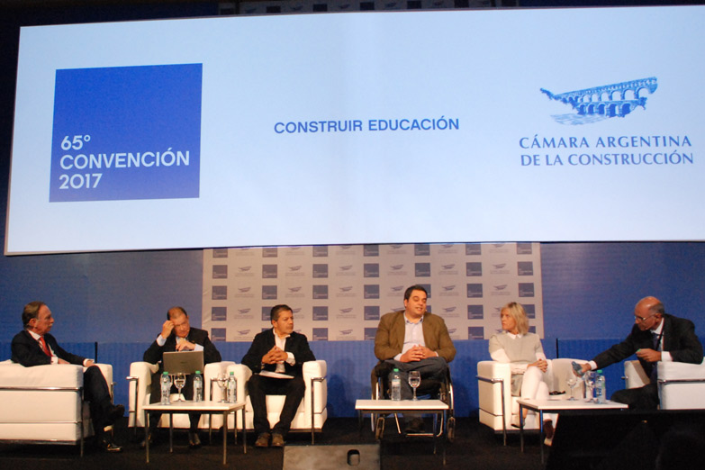 Reforma Laboral: Triaca ratificó las pasantías y prometió que «no serán precarias»