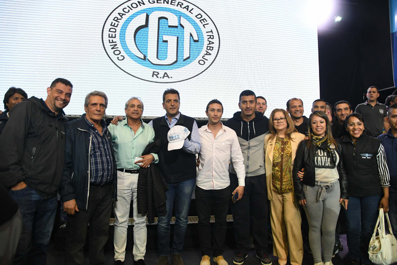 Massa le habló a su pata sindical