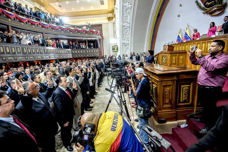 La oposición comienza a dar marcha atrás en Venezuela