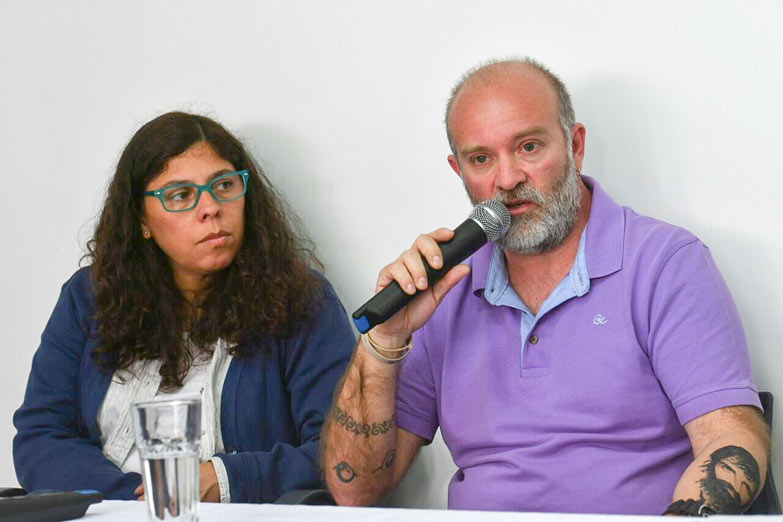 «Traten de no insultarnos tanto en las redes, no coincide con el apoyo en la calle»