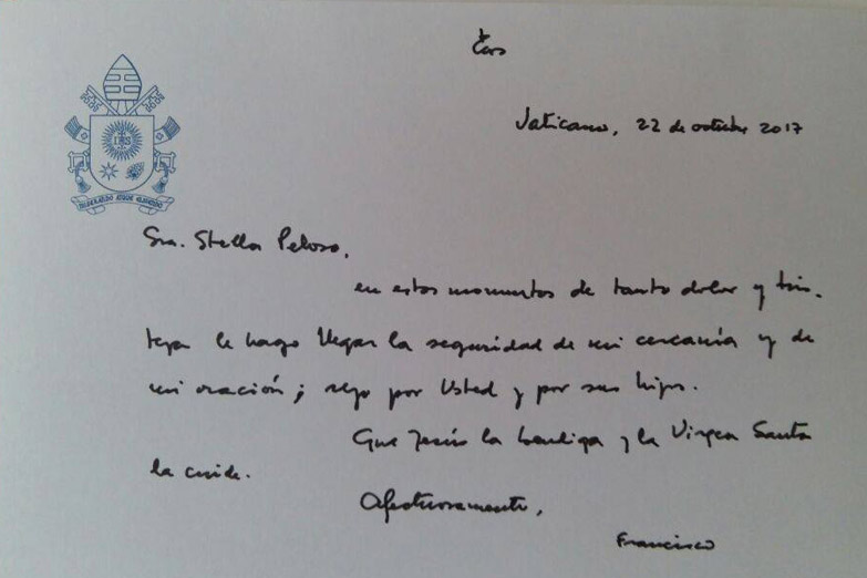 El papa Francisco le escribió una carta a la madre de Santiago
