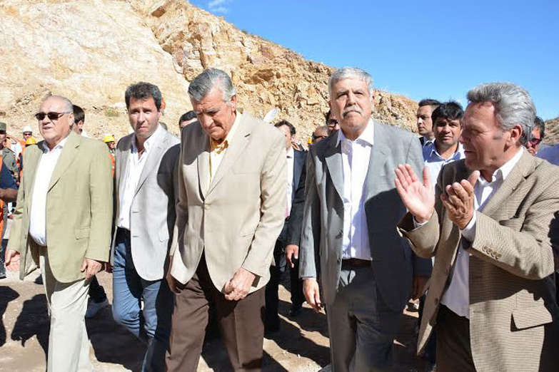 Gioja recogió el guante y le contestó a De Vido