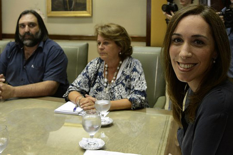 Pese a la promesa, Vidal aún no convocó a los docentes para hablar de salarios 2018