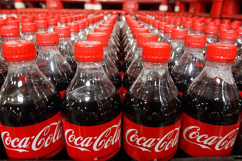 Coca Cola dice que mantiene su «compromiso con el país»