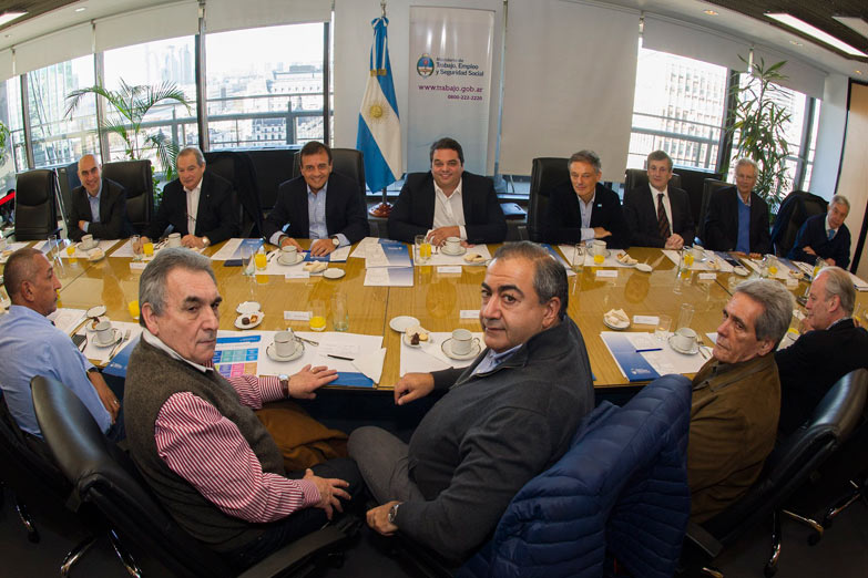 Las 13 claves para entender el pacto entre el gobierno y la CGT