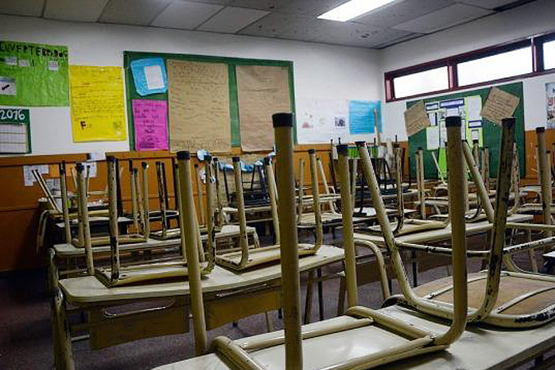 Paro de subte y docentes contra las reformas del gobierno