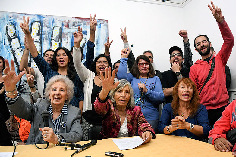 Abuelas celebra la restitución de la nieta 126