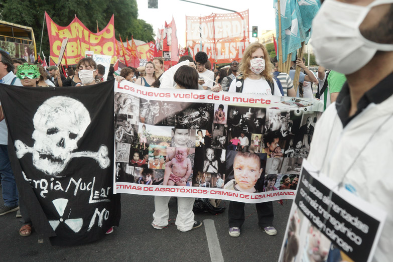 La marcha anti-OMC terminó con incidentes y detenidos