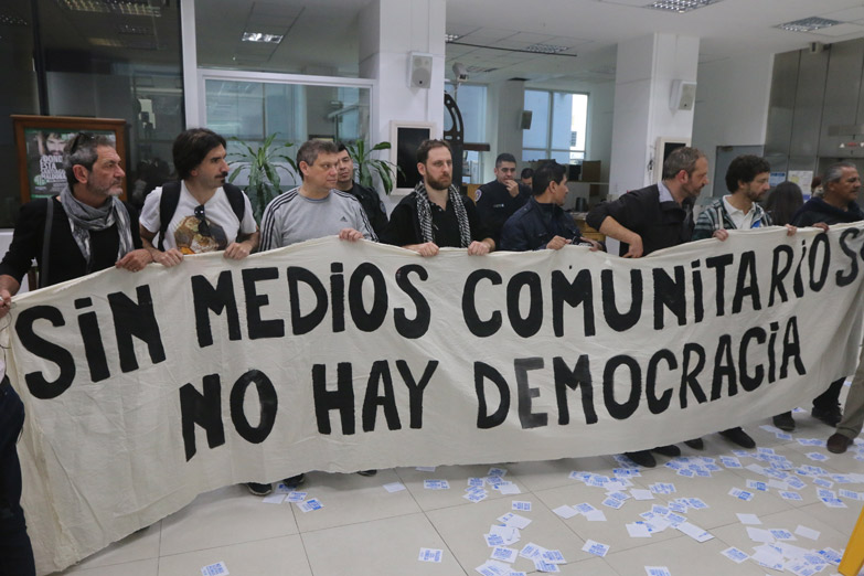 El ENACOM ratificó 110 despidos y los garantizó con la policía