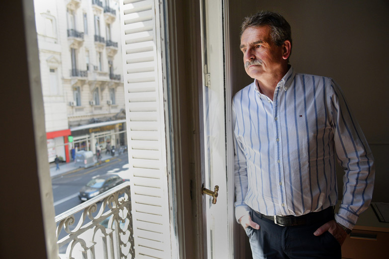 «Los que dicen que votarán negativo, que no den quórum»