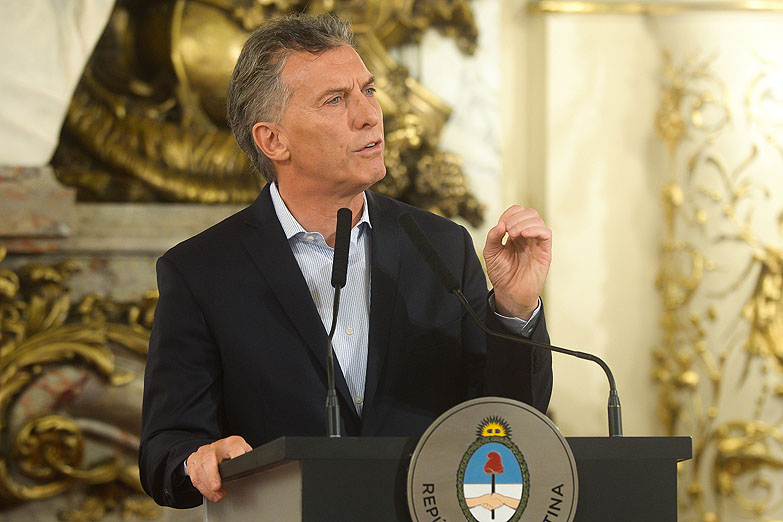 El gobierno oficializó el polémico bono de $ 750 para los jubilados