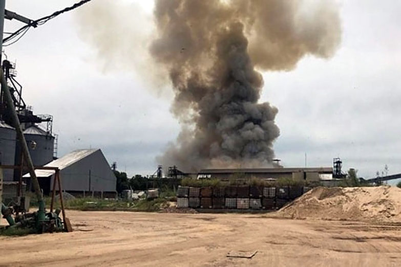 Un muerto y nueve heridos por la explosión de una cerealera en Rosario