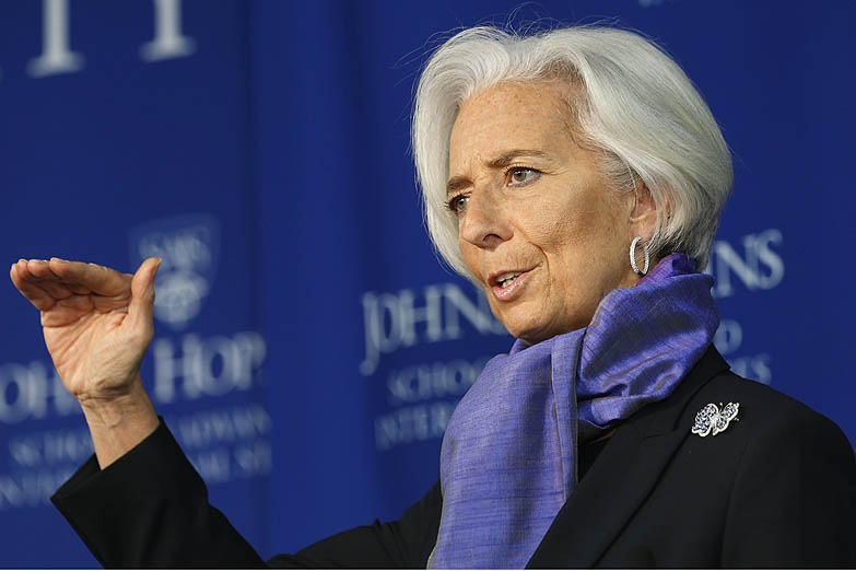 El FMI pidió reducir el gasto público, los salarios y pensiones sociales