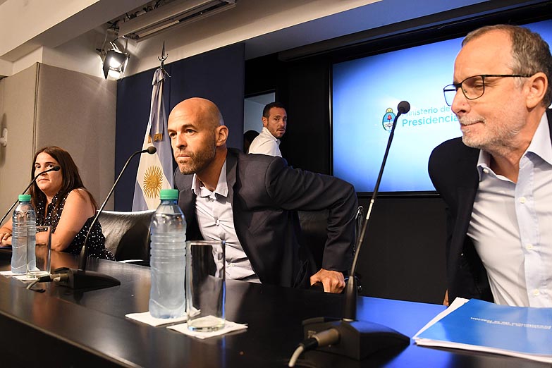 Hasta las empresas de transporte criticaron el tarifazo