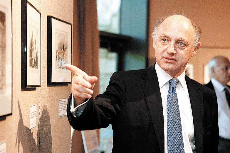 Excarcelación de Timerman por motivos «humanitarios»