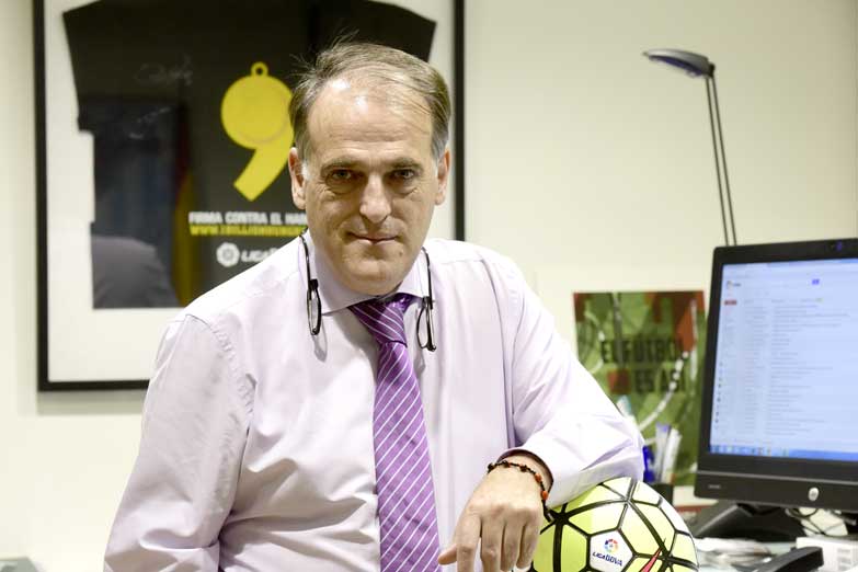 Los consejos que escucha Macri de Javier Tebas, su Durán Barba del fútbol