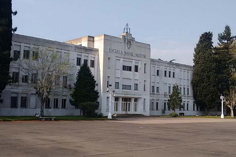 Un marino apareció ahorcado en un galpón de la Escuela Naval Militar en Ensenada