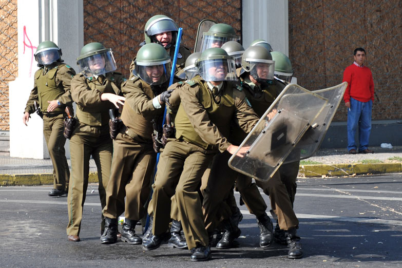 Chile: fiscalía acusó a Carabineros de plantar pruebas contra líderes mapuches