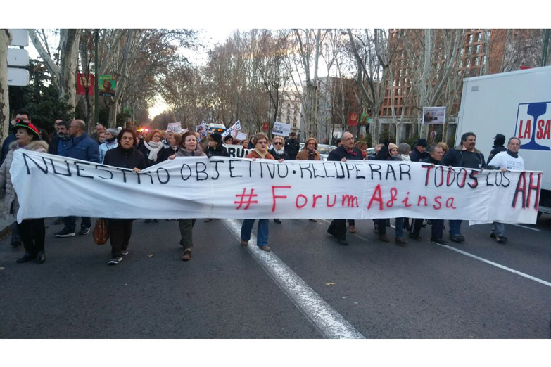 Víctimas de una estafa siguen reclamando en España luego de 12 años