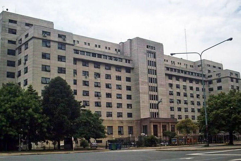 La UIF reclama a abogados defensores que informen quién les paga los honorarios