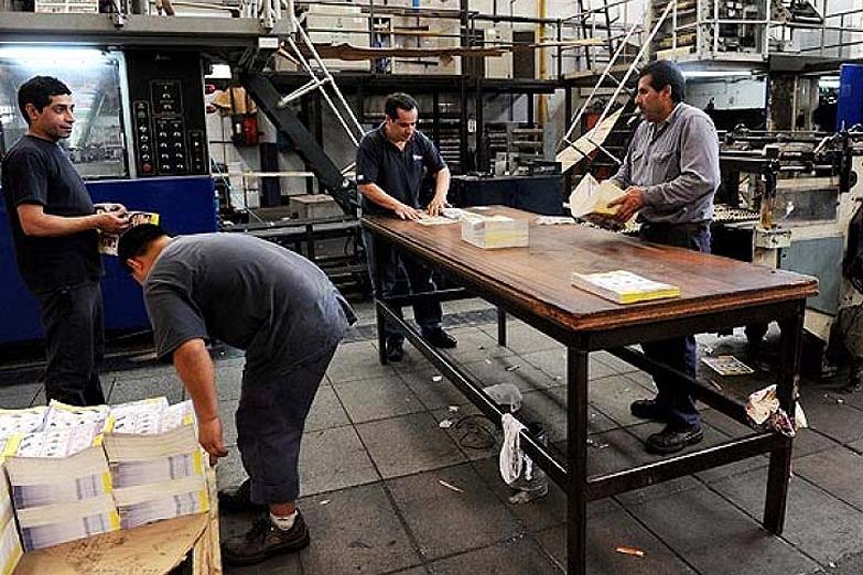 El gobierno eliminó un fondo de asistencia a Pymes y otro para compra de ambulancias y patrulleros