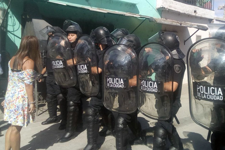 Violento desalojo en la Villa 31