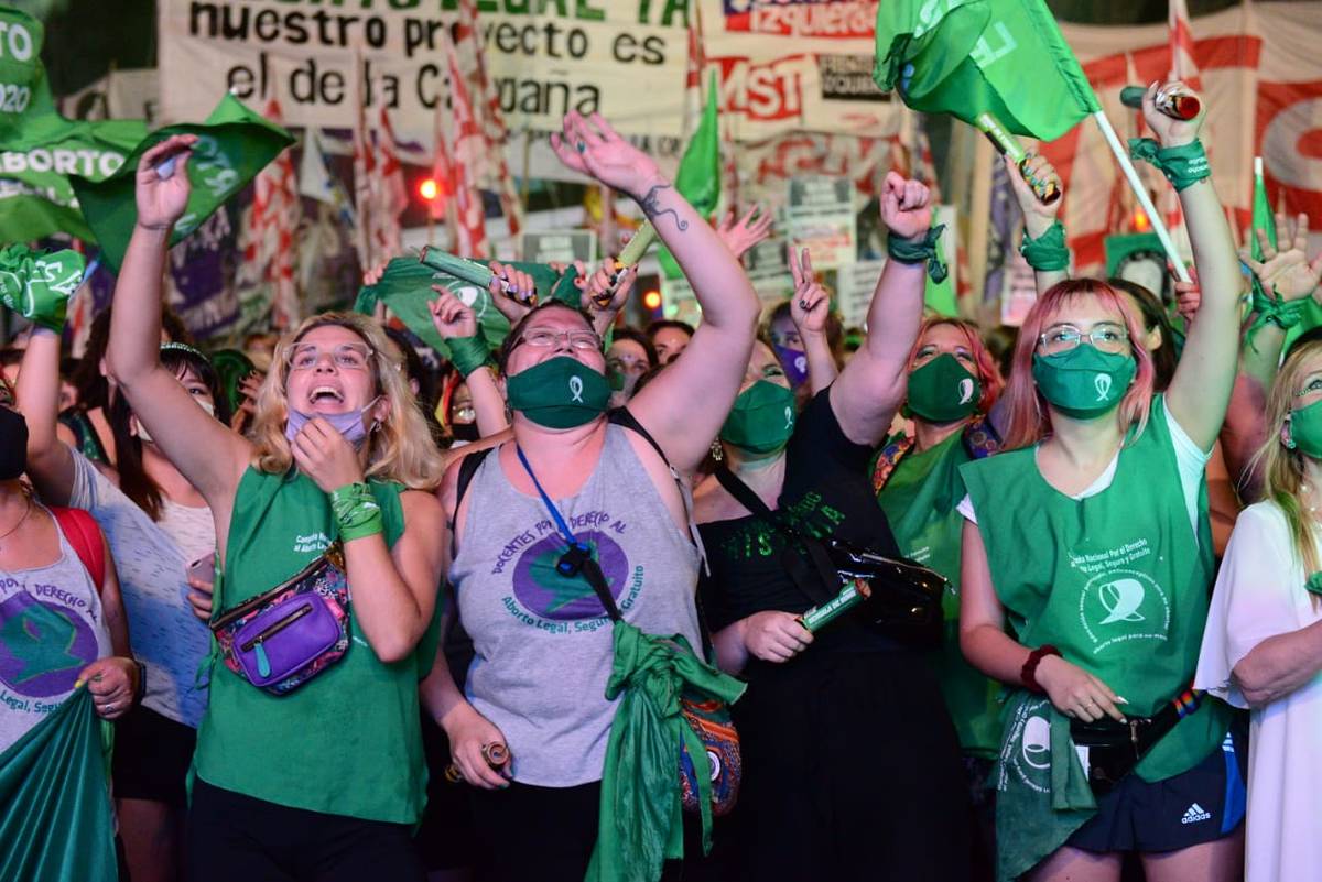 Desde hoy entra en vigencia la ley de Aborto Legal en todo el país