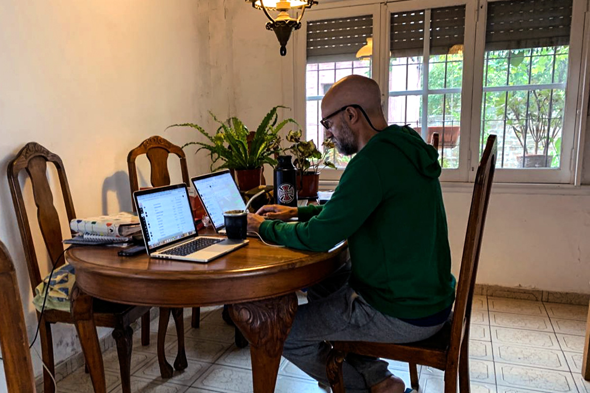 A quiénes alcanzan las licencias laborales en el sector público y privado