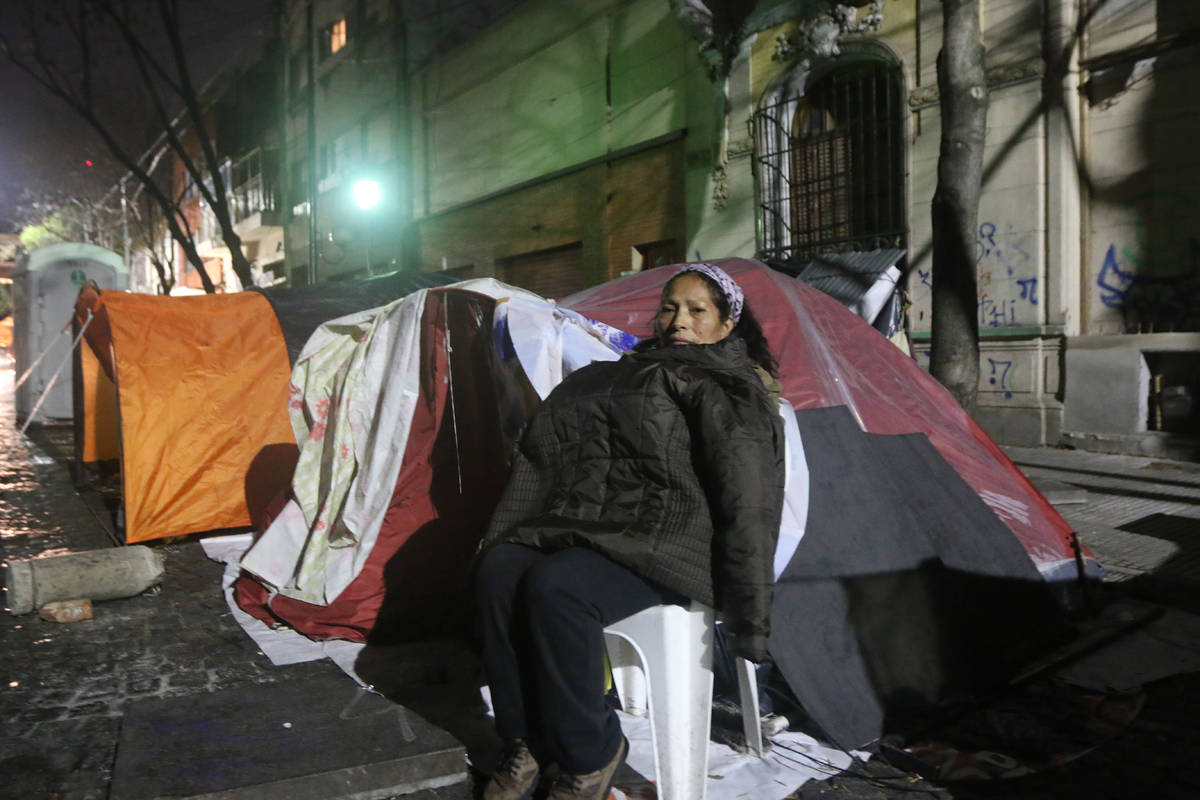 Números vs realidad: Macri festejó el descenso del índice de pobreza