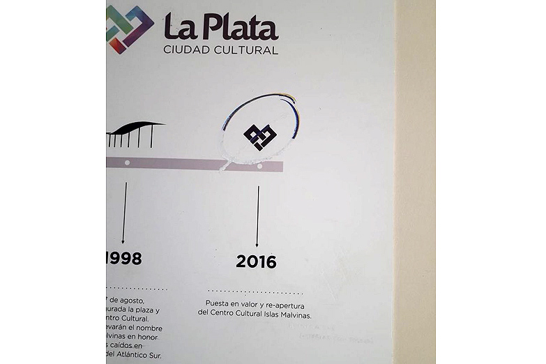 El relato oficial de la historia en La Plata es sin dictaduras