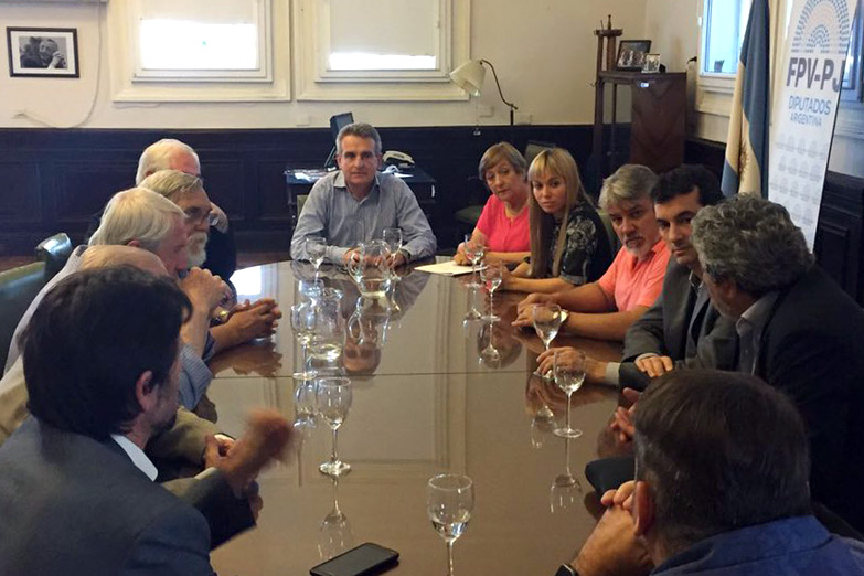 «Es un intento de proscripción»