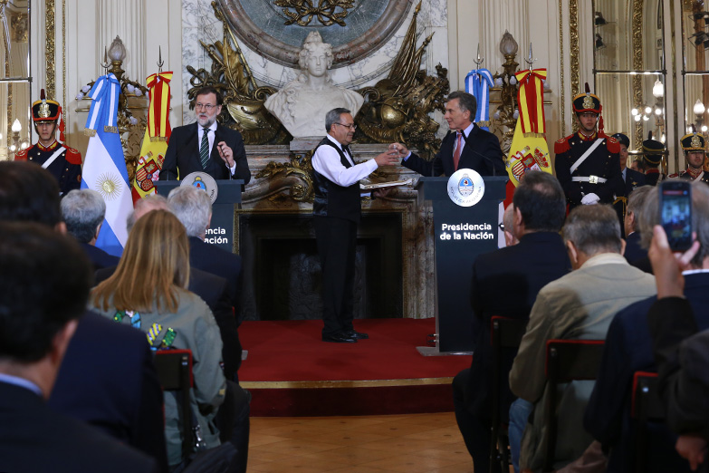 Rajoy se despide con una agenda política
