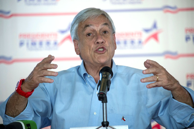 Chile: Piñera propone mandar a la casa a los represores presos
