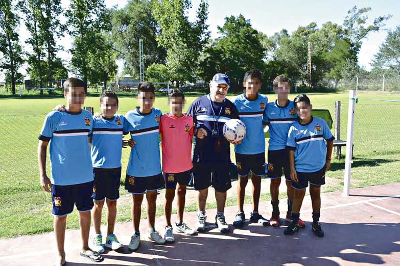 Detuvieron al ex entrenador de Deportivo Mac Allister acusado de abuso