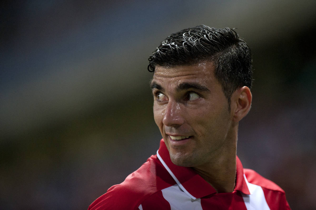 Murió José “La Perla” Reyes, el ex jugador de Sevilla y Real Madrid, en un accidente de tránsito