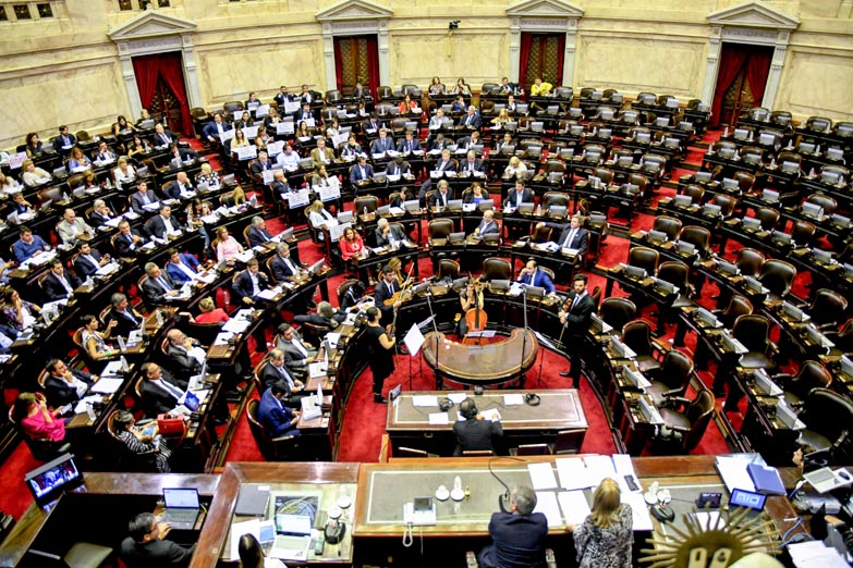 Quiénes son los opositores que faltaron a la sesión