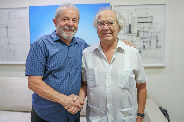 Una jueza le negó el permiso a Pérez Esquivel para visitar a Lula