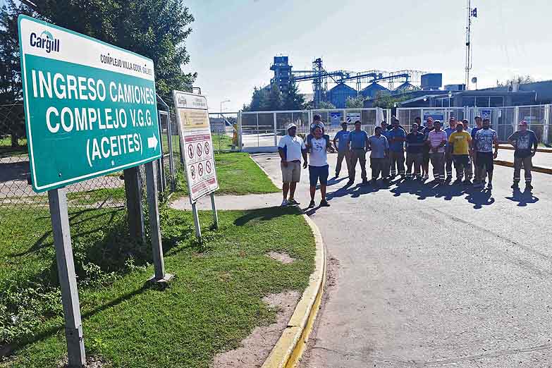 Trabajadores de Cargill denuncian «lock out patronal»