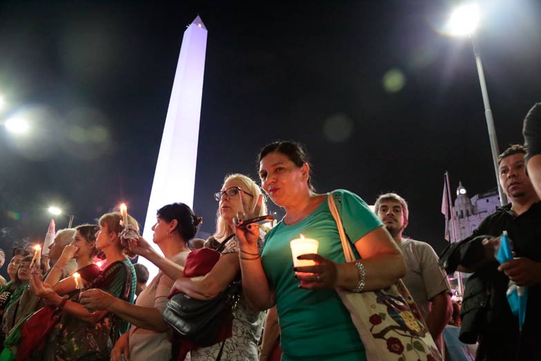 El 76 por ciento cree que habría que congelar las tarifas