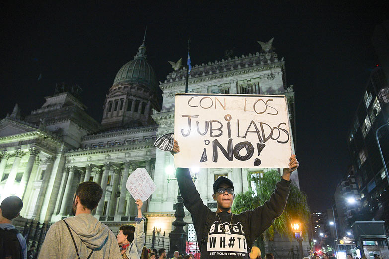Macri pierde respaldo de sus propios votantes por las medidas económicas