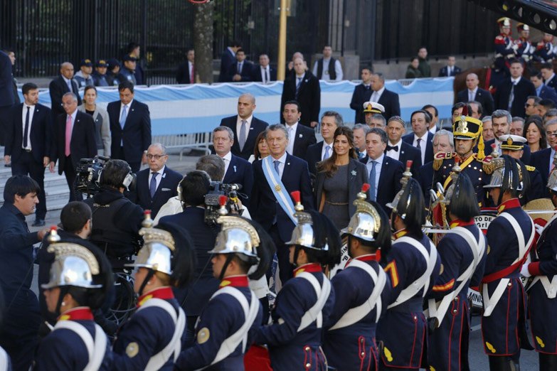 Macri encabezó el tedeum en la Catedral junto a su Gabinete