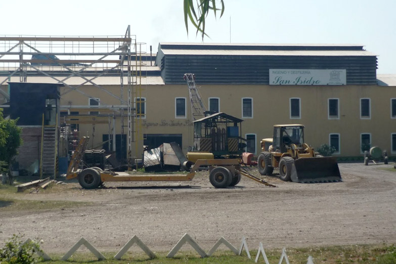 Trabajadores de Ingenio San Isidro toman la planta para defender su fuente de ingresos
