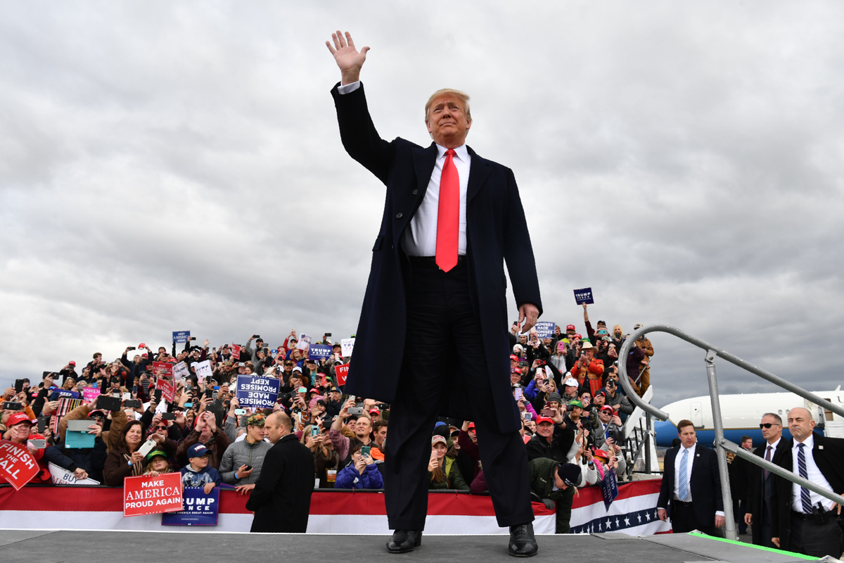 Trump celebra el avance en el Senado y se jacta por el triunfo de varios candidatos