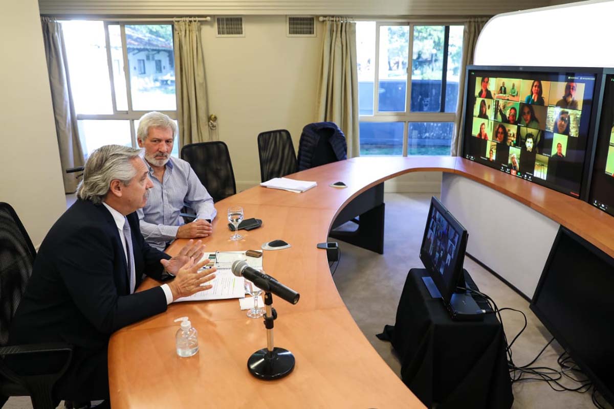 Alberto Fernández se reunió en forma virtual con legisladores porteños del FdT