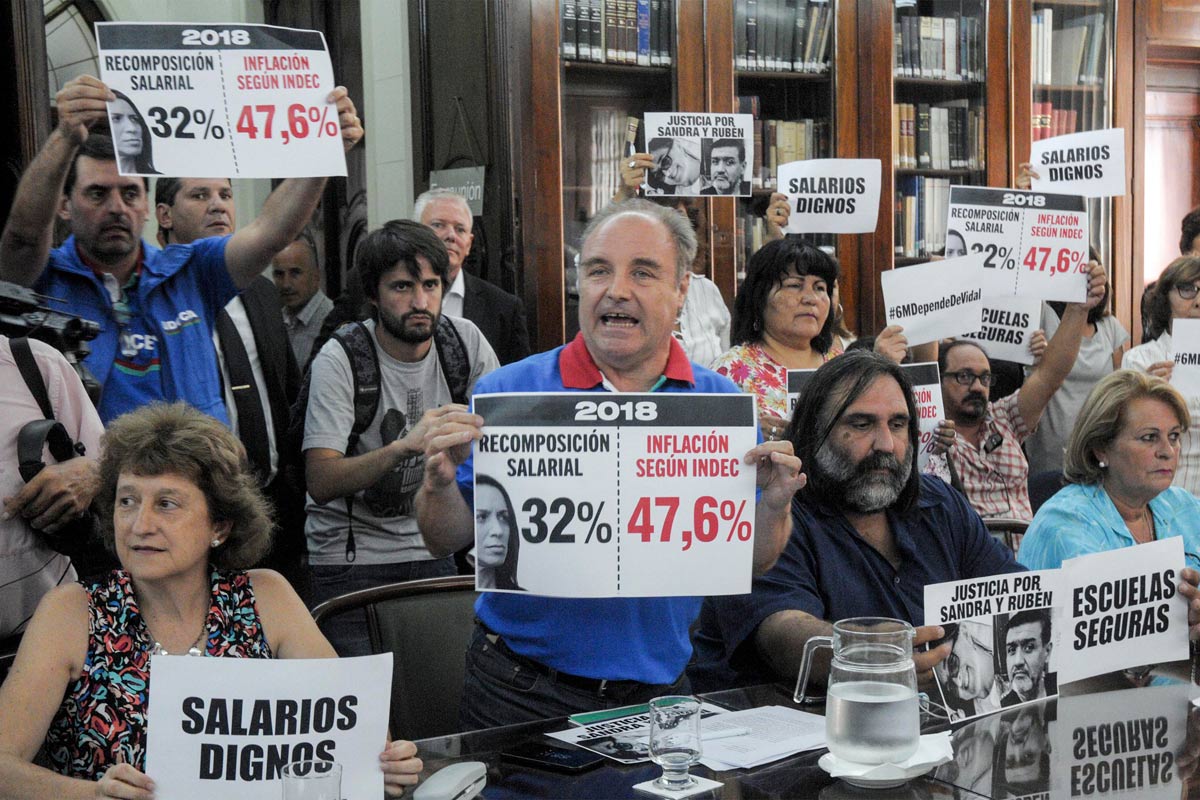 Vidal ofreció pagar el 15,6% en cuotas más la inflación de 2019: los gremios contestan el lunes