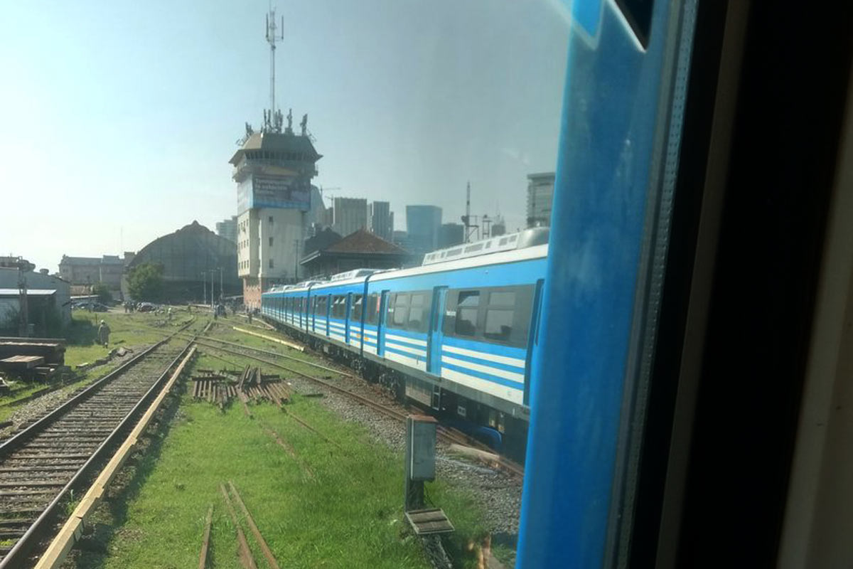 Descarriló un tren en el ingreso a la estación Retiro