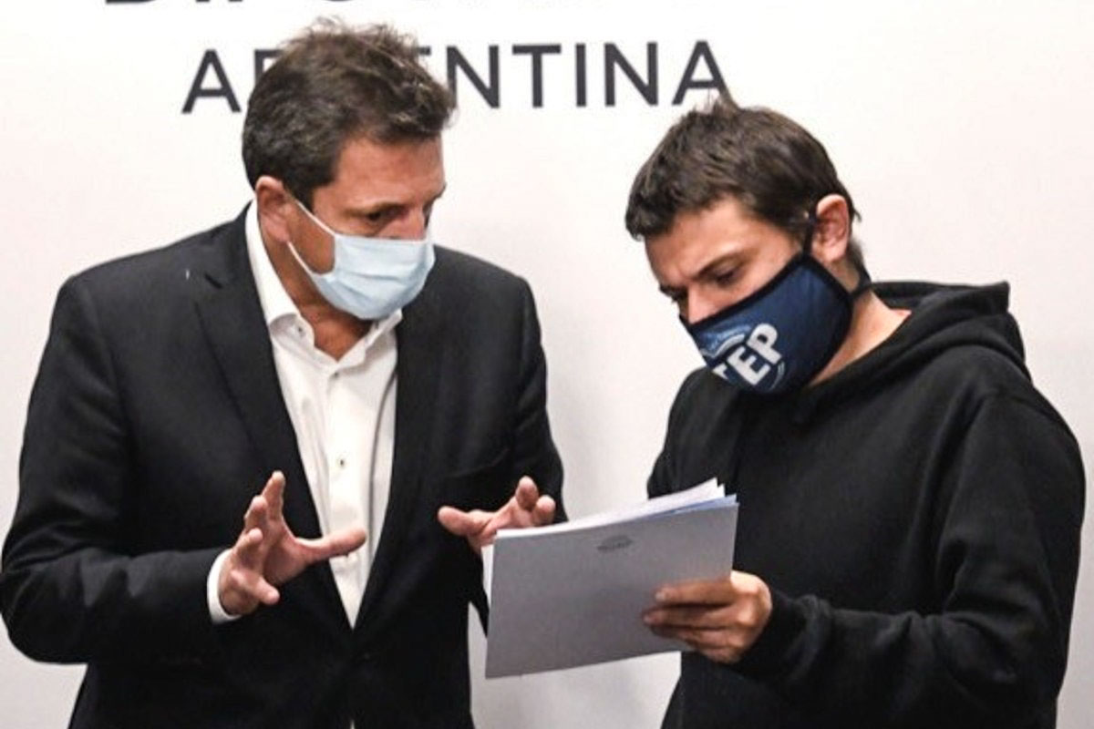 Sindicatos y organizaciones presentaron a Massa el proyecto de ley del Plan de Desarrollo Humano Integral