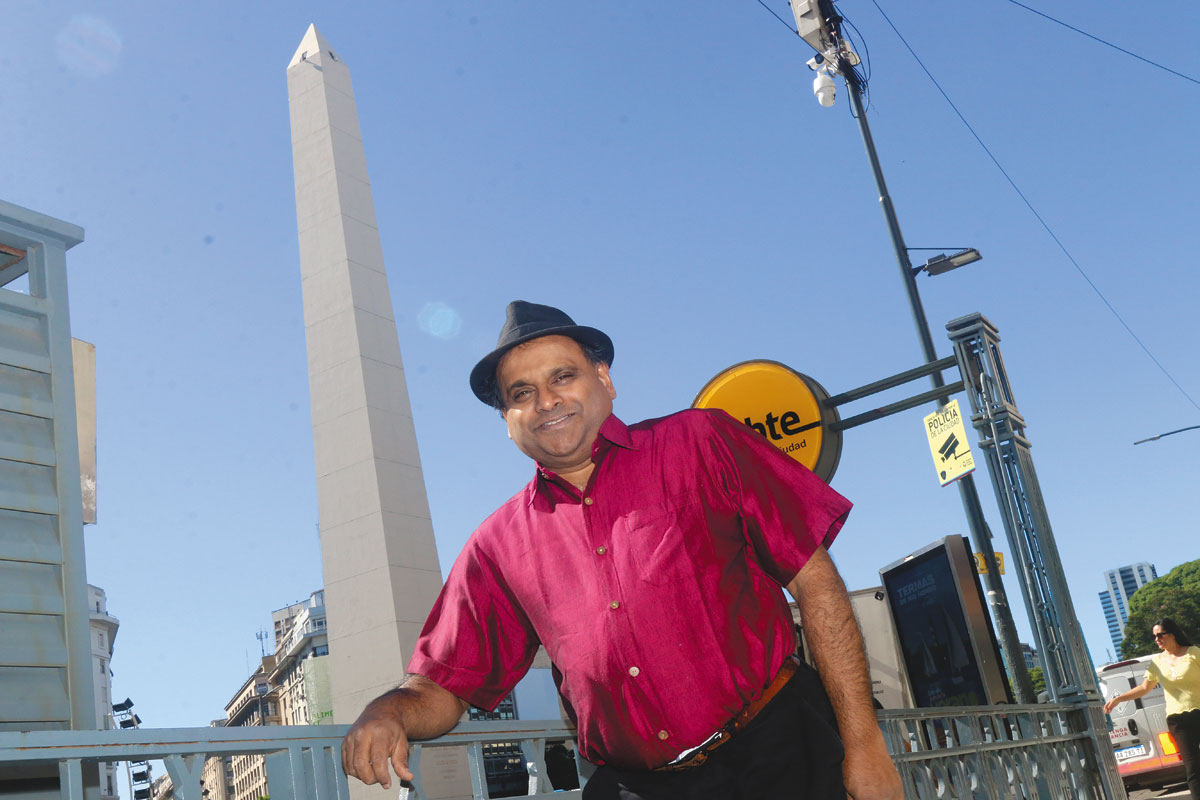 “La poesía es una forma de música”