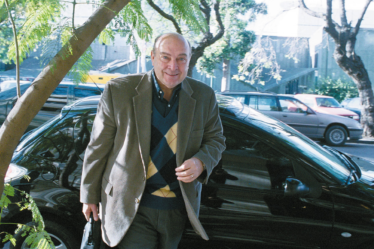 Fuego amigo: Cavallo anticipó otra “crisis monetaria” y pidió “sacrificio» a los bancos