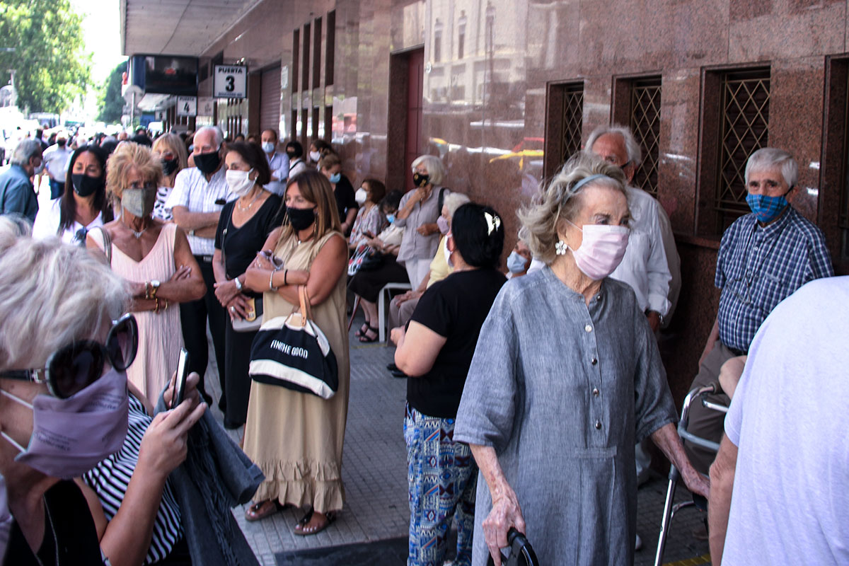 El oficialismo apunta contra Rodríguez Larreta por su «política errática» en el plan de vacunación